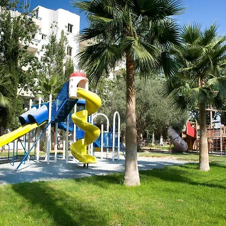 Atlantica Gardens Lejlighedshotel 3*