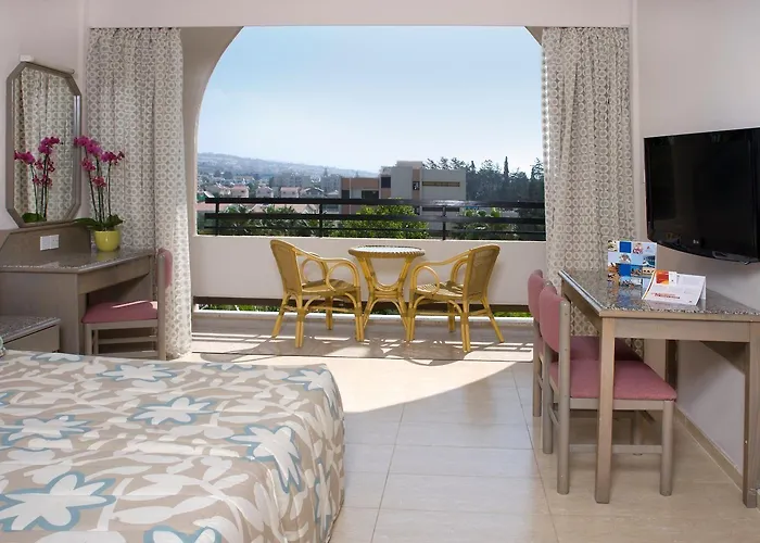 Atlantica Gardens 公寓式酒店