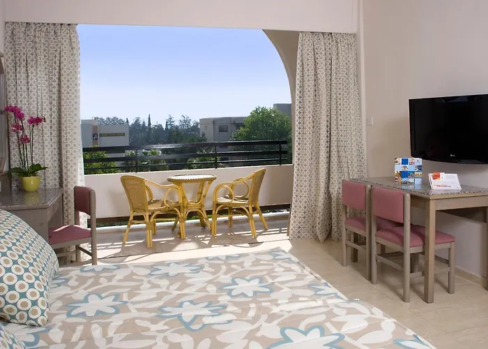 Atlantica Gardens 3* Lemesos