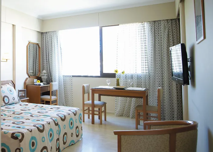 Atlantica Gardens Aparthotel 3*